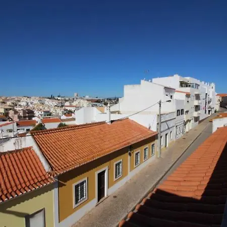 Apartamento *